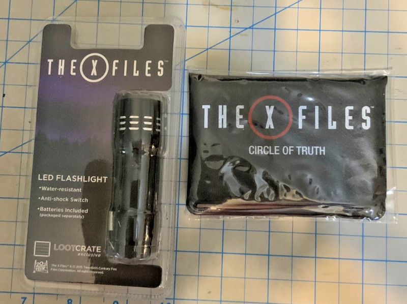 Xfiles lot of Flashlight and Circle of Truth Game, New + Sealed