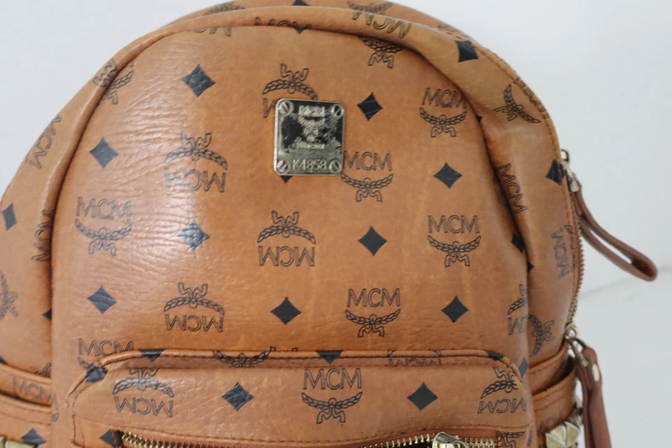 MCM STARK SIDE STUD MOCHILA DE HOMBRO MUJER ITALIA VINTAGE CUERO - Imagen 2 de 4