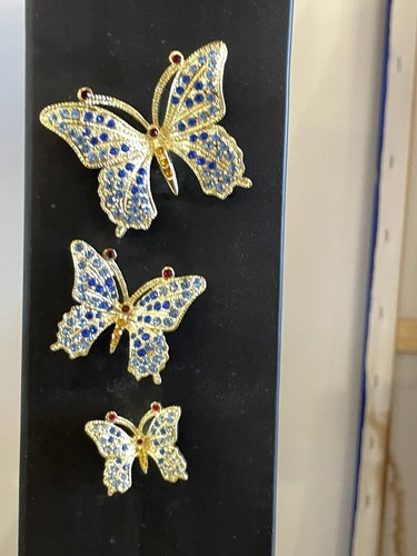 Set 3 Blue butterfly's with magnet hand made by Keren Kopal & Austrian crystal - Picture 2 of 18