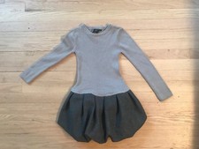 Girls TAHARI Dress Grey Knit Top With Bow on back  Size 5-6