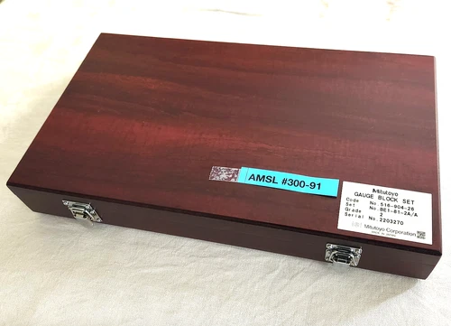 NEW Mitutoyo 516-904-26 Gauge Block Set BE1-81-2A/A Grade 2.  Our ref. 300-91