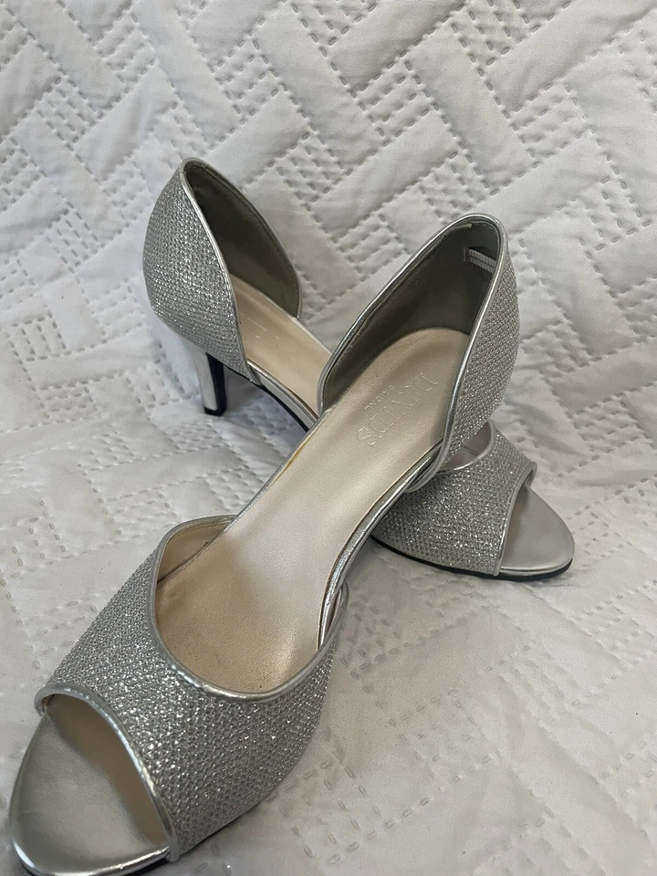 David's Bridal Jadie Silver Glitter Wedding Heels Open Toe-Women’s Size 6 1/2 - Image 4 of 4