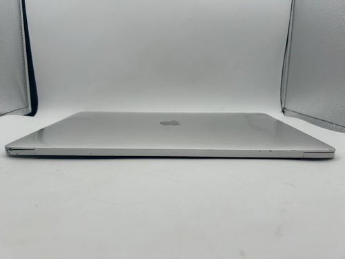 2018 MacBook Pro 15in Touch Bar Six Core 2.2GHz i7 512GB SSD 16GB DDR4 *READ* - Foto 5 di 14