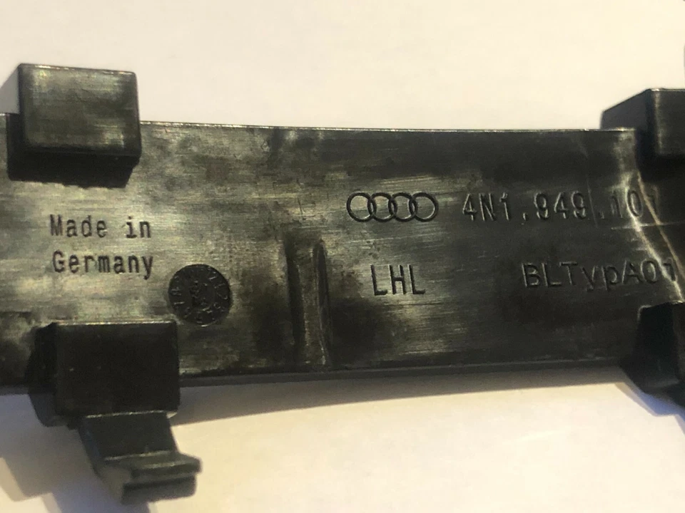 Lámpara indicadora de señal de giro LED IZQUIERDA AUDI A6 A7 A8 S6 2018-2020 OEM NUEVA Foto 2 de 4