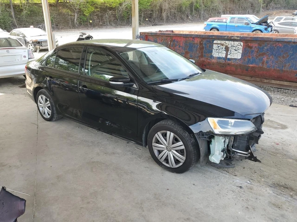 Used Rear Left Door Interior Trim Panel fits: 2014 Volkswagen Jetta Grade A Foto 4 de 4