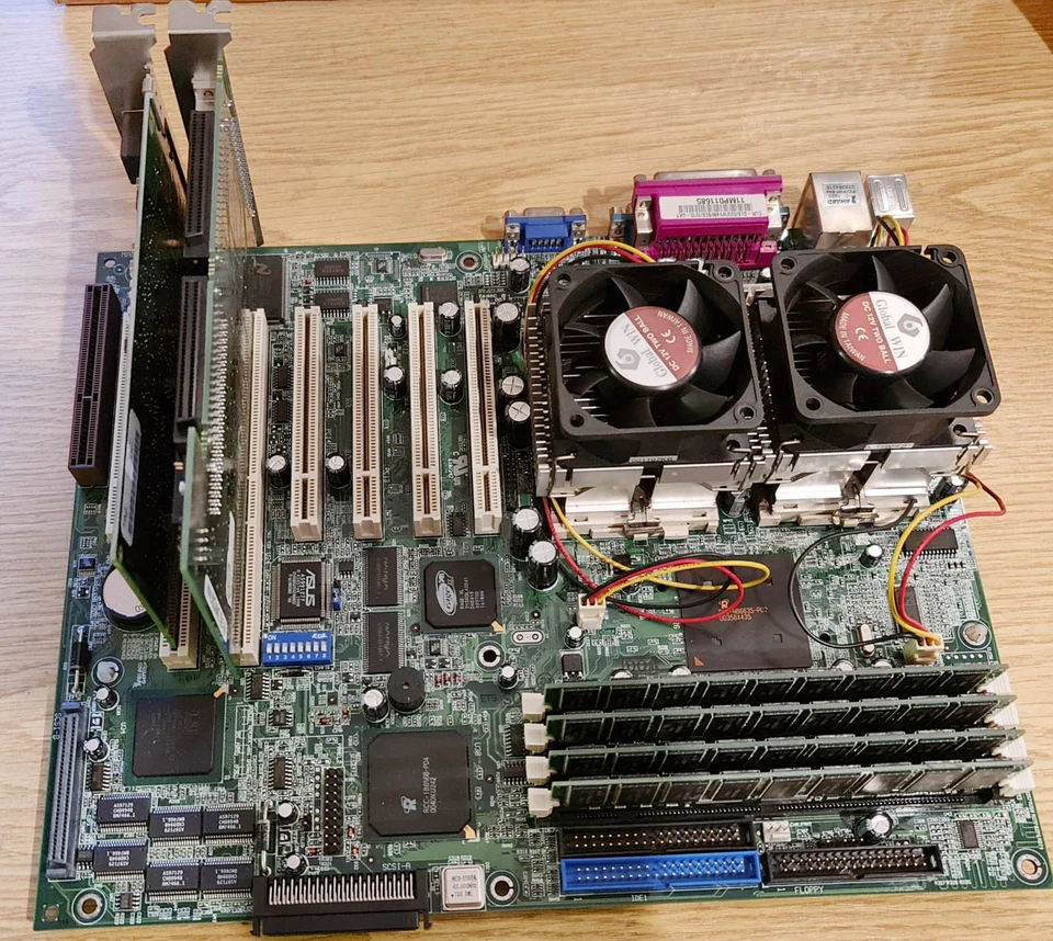 ASUS CUR-DLS Mainboard PS2KBMS Dual Sockel CPU 370 ATX Board mit 2 Prozessoren - Bild 4 von 4
