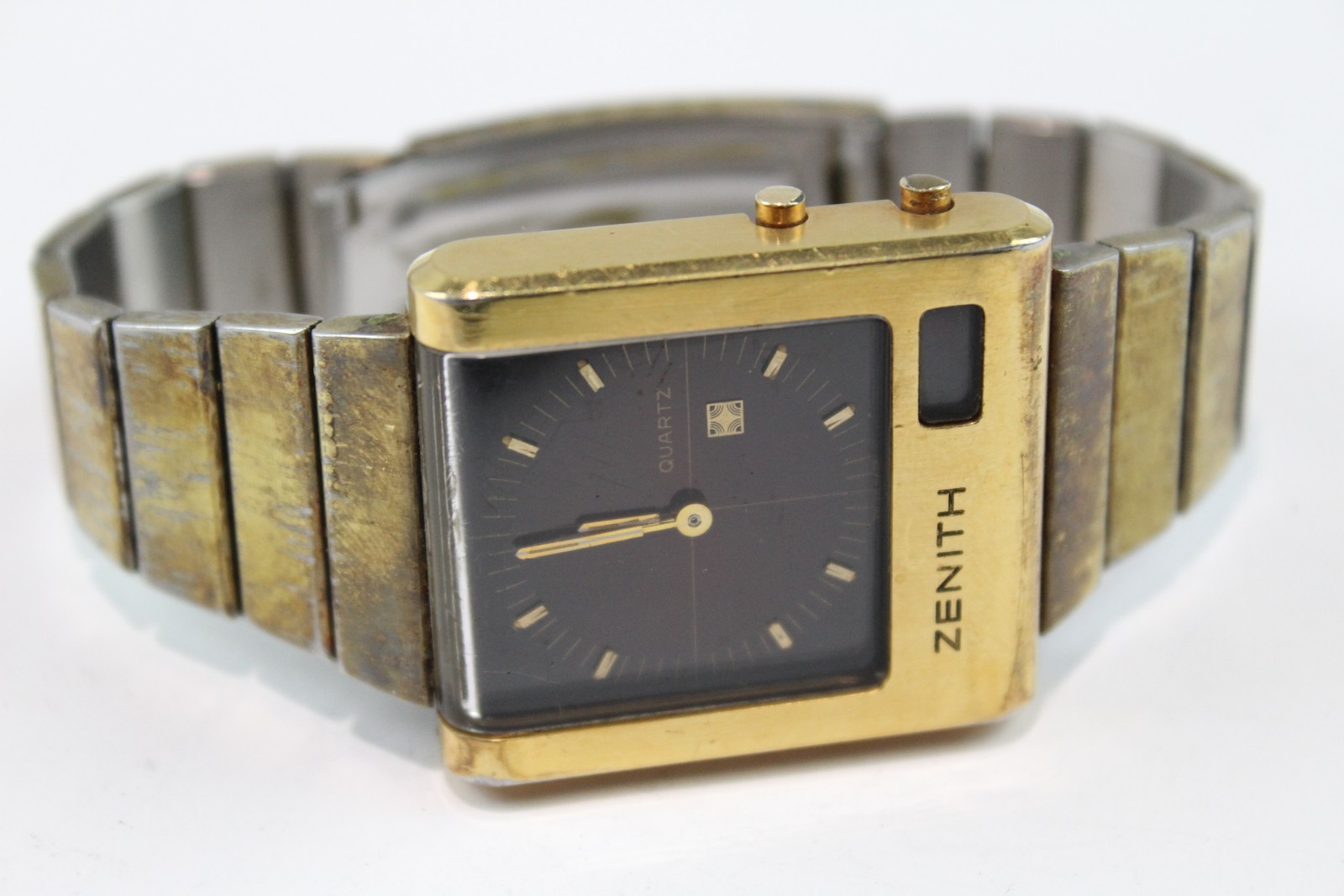 Zenith Future Time Command Watch Quartz SPARES & … - image 2