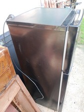 frigorifero piccolo usato, come nuovo ,HiSense, nero , altezza 107 cm