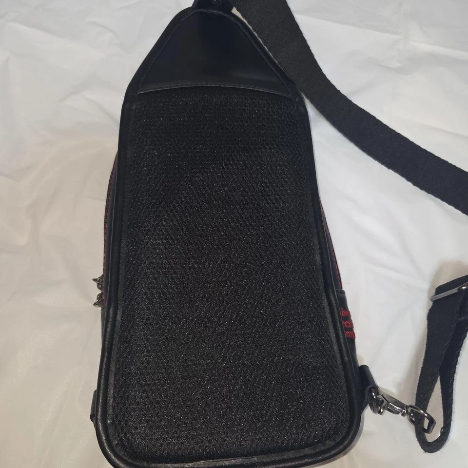 Sac bandoulière Final Fantasy 7 Remake modèle Shinra noir carré Enix - Photo 2/4