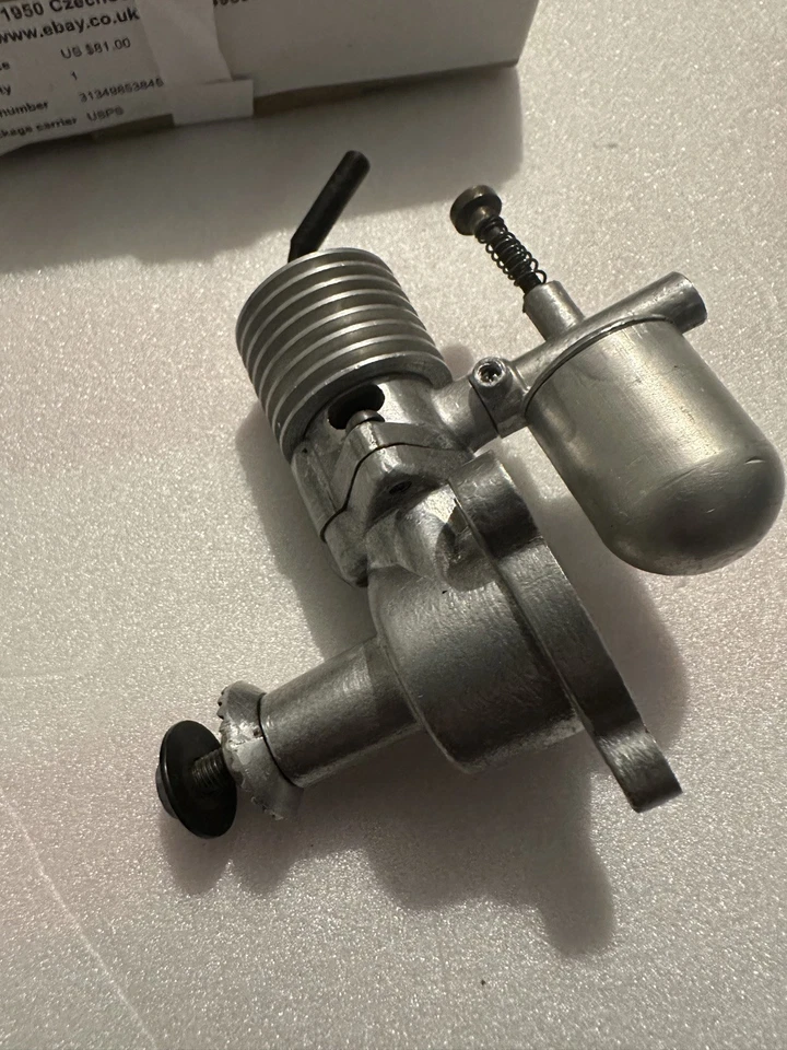 Vintage 1950 Czechoslovakian NV 21 MK1 Model Diesel Engine 2.1 cc Aircraft RARE - Image 2 of 4