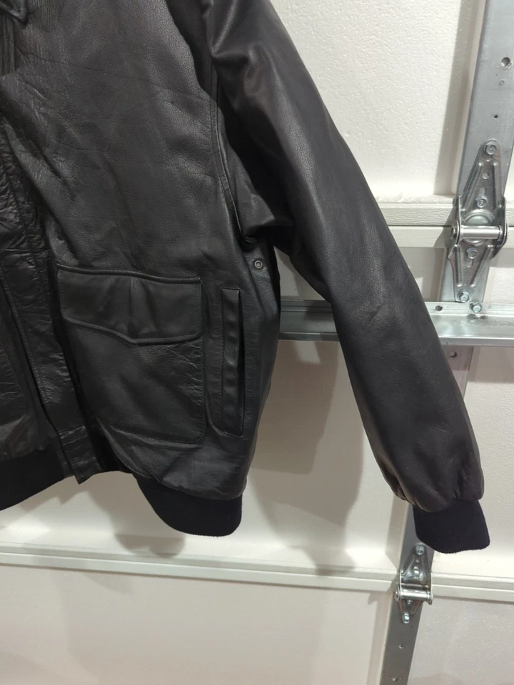Vintage Men’s Sz XL Tall Saddlery Goatskin Leather Bomber A-2 Flight Jacket USAF - Image 4 of 4