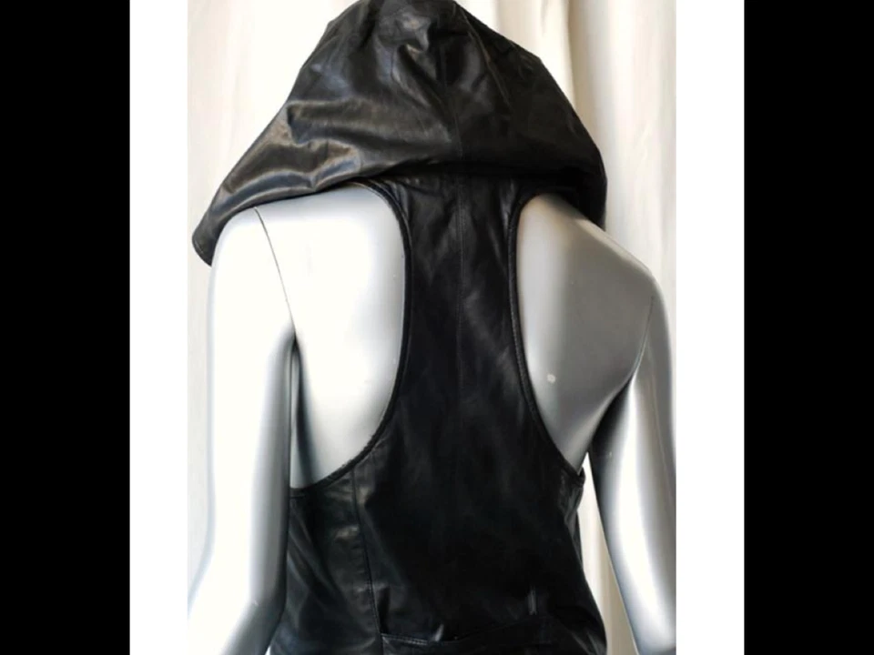 HELMUT LANG MUJER CHALECO DE CUERO ESMALTADO CON CAPUCHA Foto 2 de 3