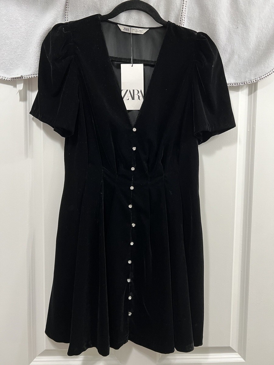 princess polly baby blue dress Your ultimate LBD (Little Black Dress) with a dazzling twist ✨ Featuring  rhinestone bow accents and flattering keyhole cutouts, this halter mini  dress is the perfect mix of elegant and playful. Whether