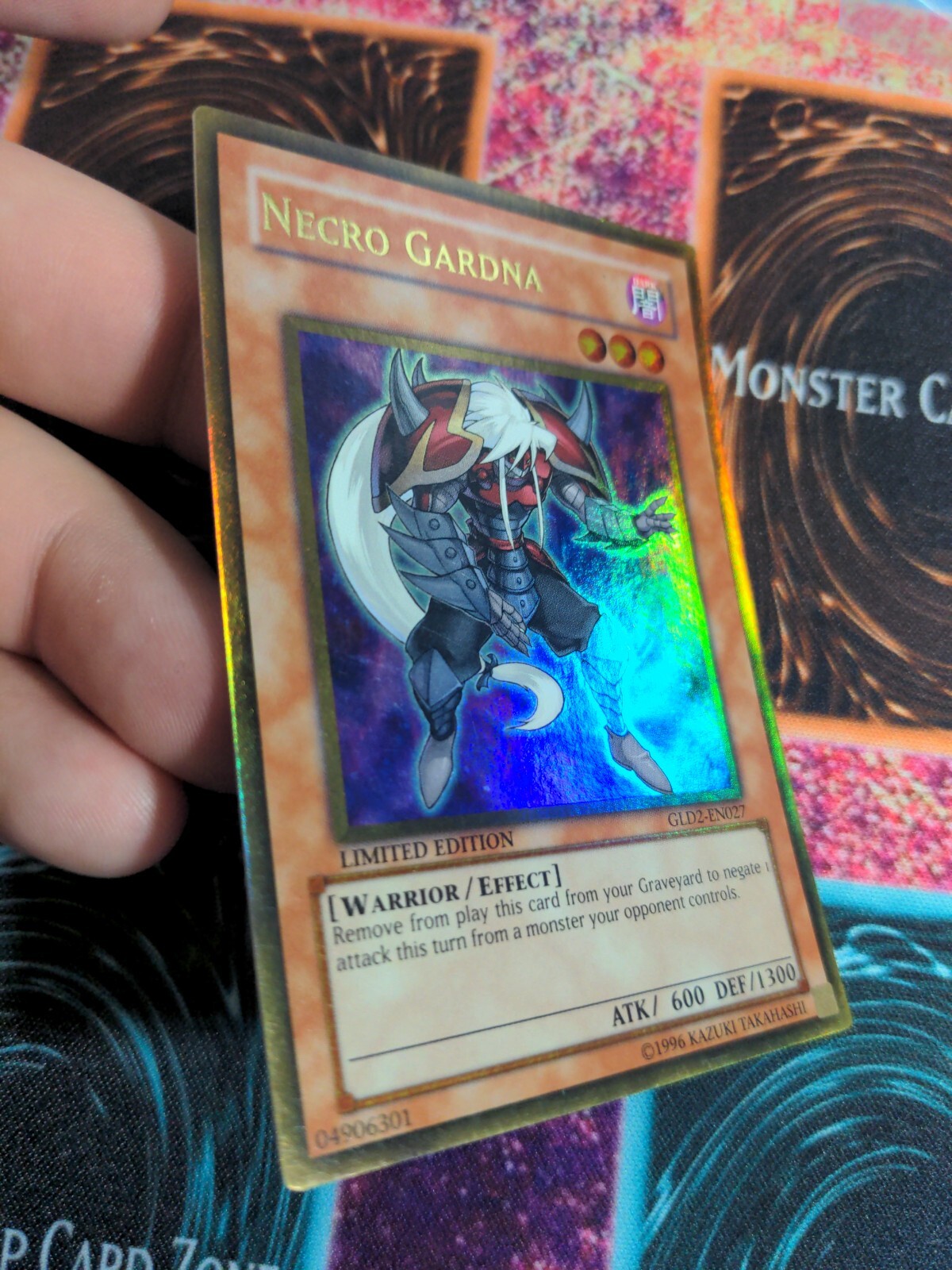 Carte Yu-Gi-Oh! Fusee Volcanique GLD2- FR023 édition Limitée Gold Rare