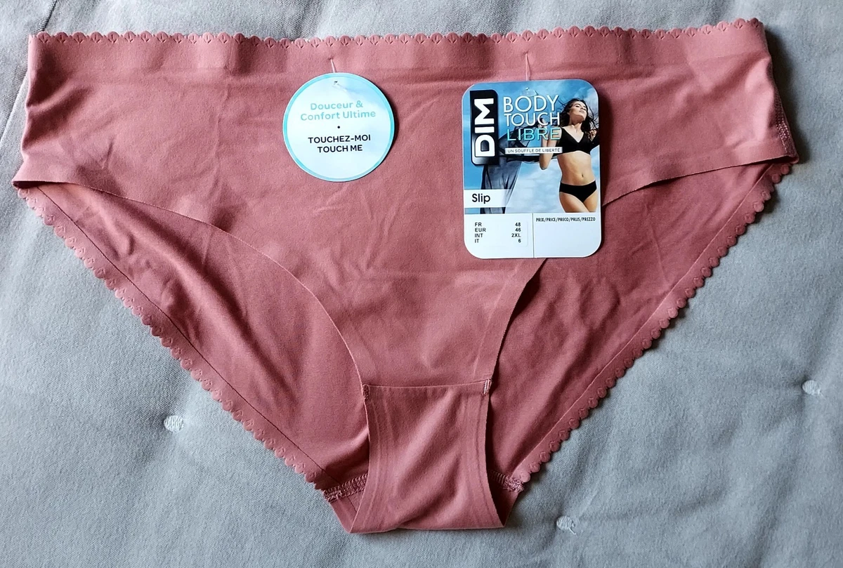 String Dim Taille 40/42 Rose Imprimé 95% Coton - Neuf Sans étiquette Carton