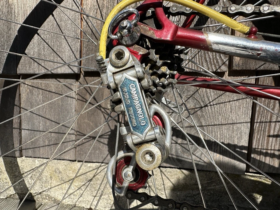 1977 Colnago Super. 状况非常好。 All Campy。 几个划痕。 — 第 2/4 张图片