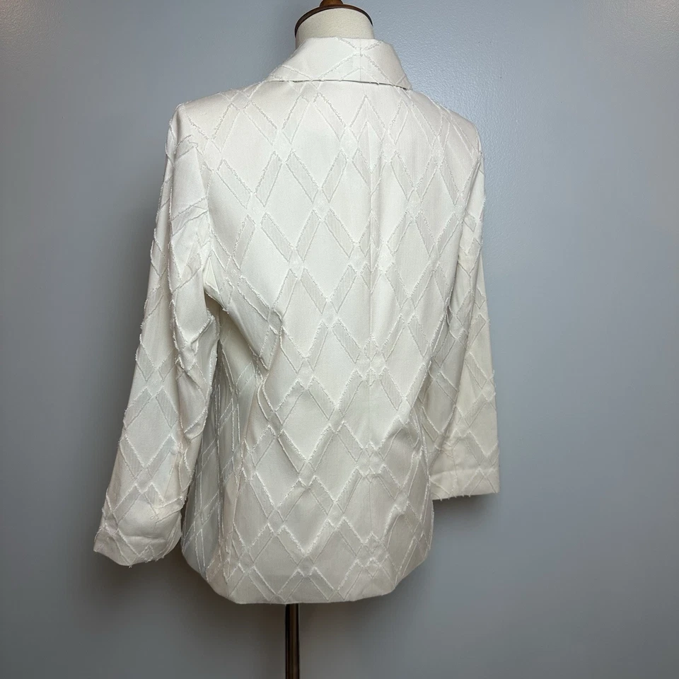 Blazer Chico’s Talla 0 (4) Texturizado Natural Crema Mezcla Algodón Bolsillos Frontales Abiertos Foto 4 de 4