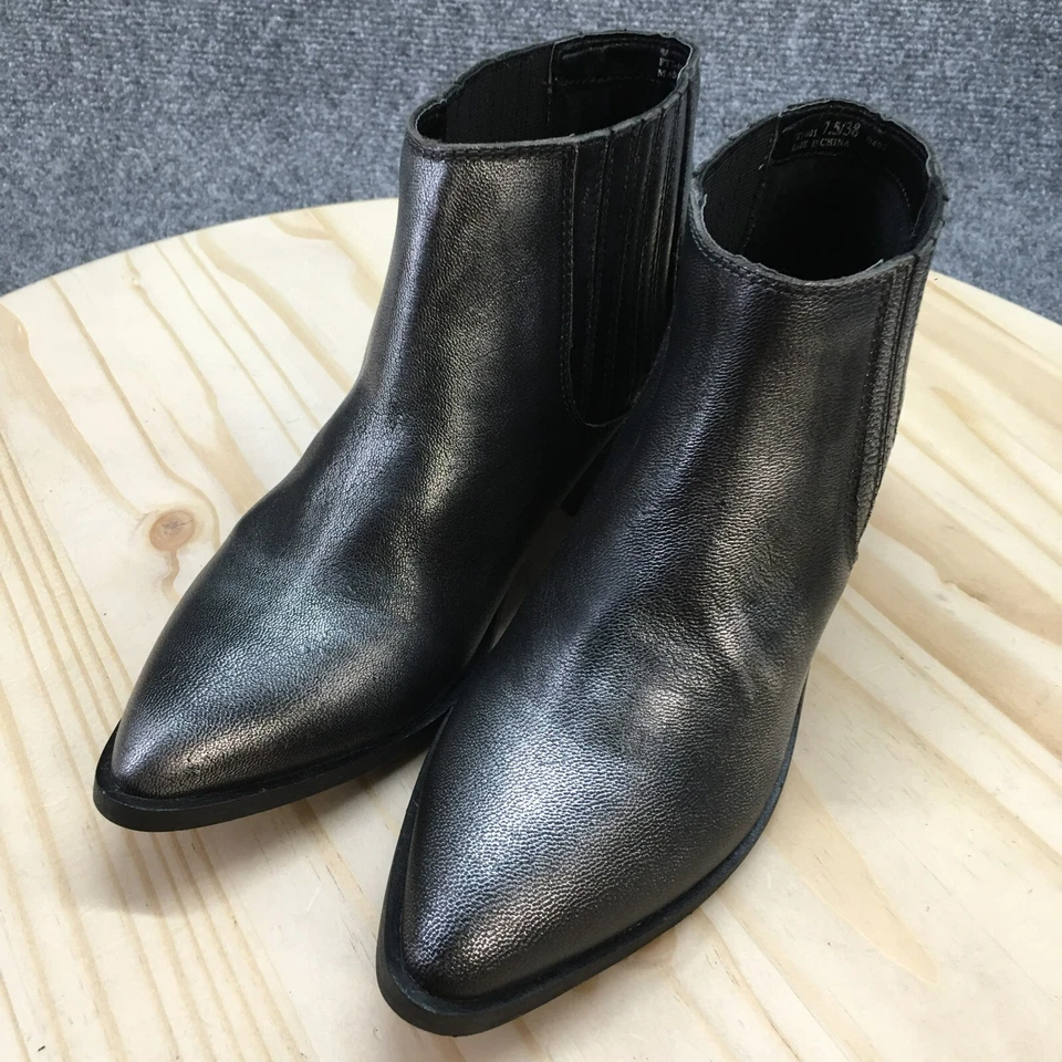 Chinese Laundry Boots Womens 7.5 Farrah Chelsea Booties Silver Leather Metallic - Image 3 of 4