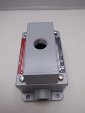 Allen Bradley Enclosure 800H-1HZX7 Body 800H-NP30 Cover