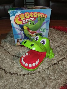 hasbro crocodile dentist game