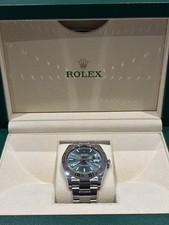 Rolex Datejust 41mm Oyster Strap Fluted Bezel Mint Green Dial Full Set 126334