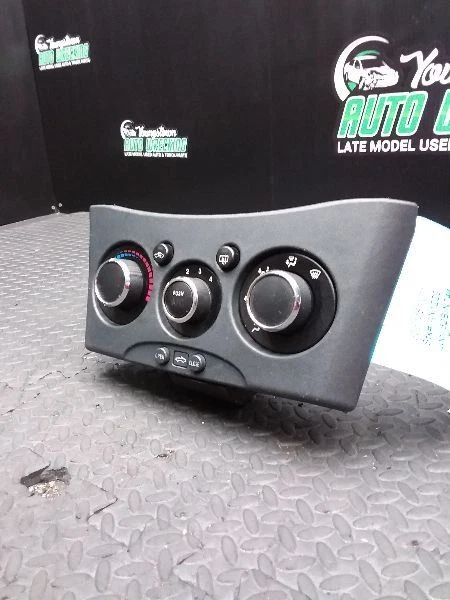 Climate Temperature Control Fits 06-12 ECLIPSE 1929629 - Image 2 of 4