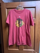 Chicago Blackhawks Mens L T Shirt  Euc