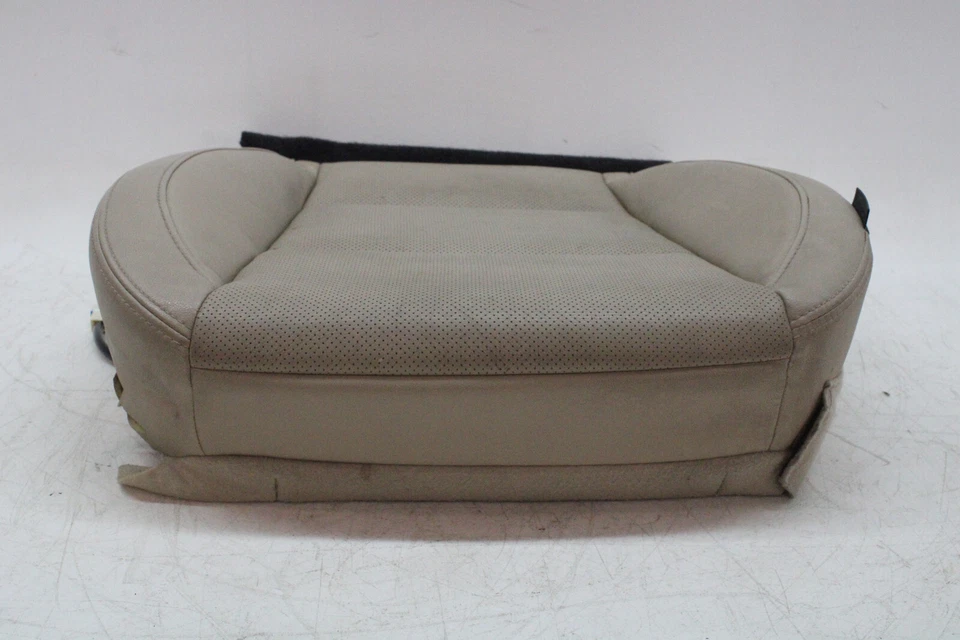 Cojín de asiento inferior delantero derecho Subaru Outback 2016 OEM 15 16 17 Foto 3 de 4