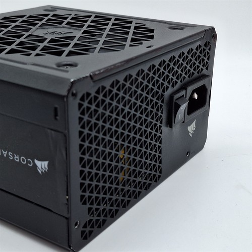 CORSAIR RM650 80 Plus Gold Fully Modular Low-Noise 650 Watt PSU -NOT WORKING- - Afbeelding 6 van 7