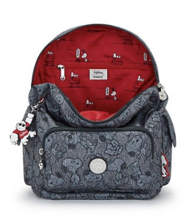 KIPLING X PEANUTS City Pack Snoopy Doggy Denim Print KIPLING X PEANUTS City Pack Snoopy Doggy Denim Print