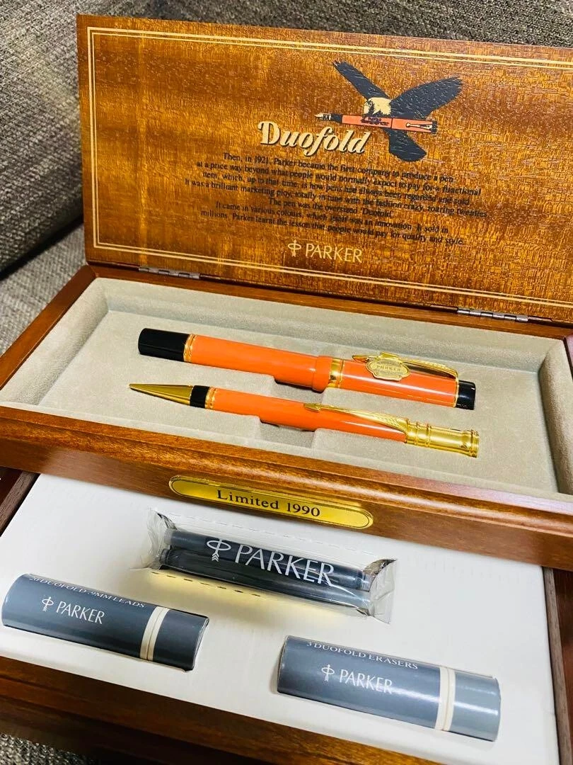The Paker Duofold Orange Limited 1990-
