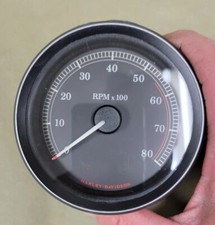 Harley Daidson Touring Fairing Mounted Rpm Tacometer Oem Harley