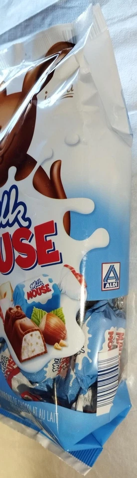 ISAURA Milk Mouse Milk Chocolate Hazelnut — 7.40oz Pack (210g) - Image 3 of 4