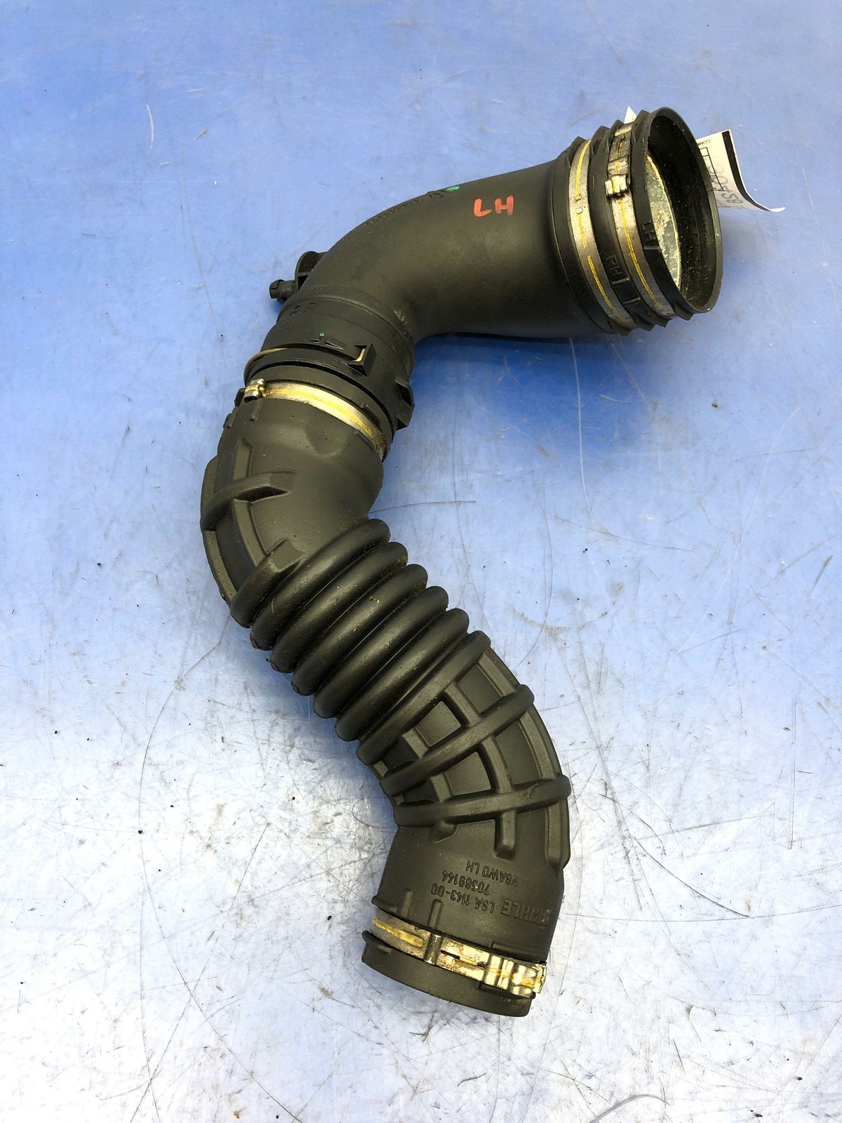 Maserati Quattroporte S Diesel 2013-2017 Left Air intake sleeve P/N 670003846