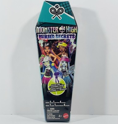 New Monster High Ghoulia Yelps Buried Secrets Doll Wave 4 Courtside Fangs-Out