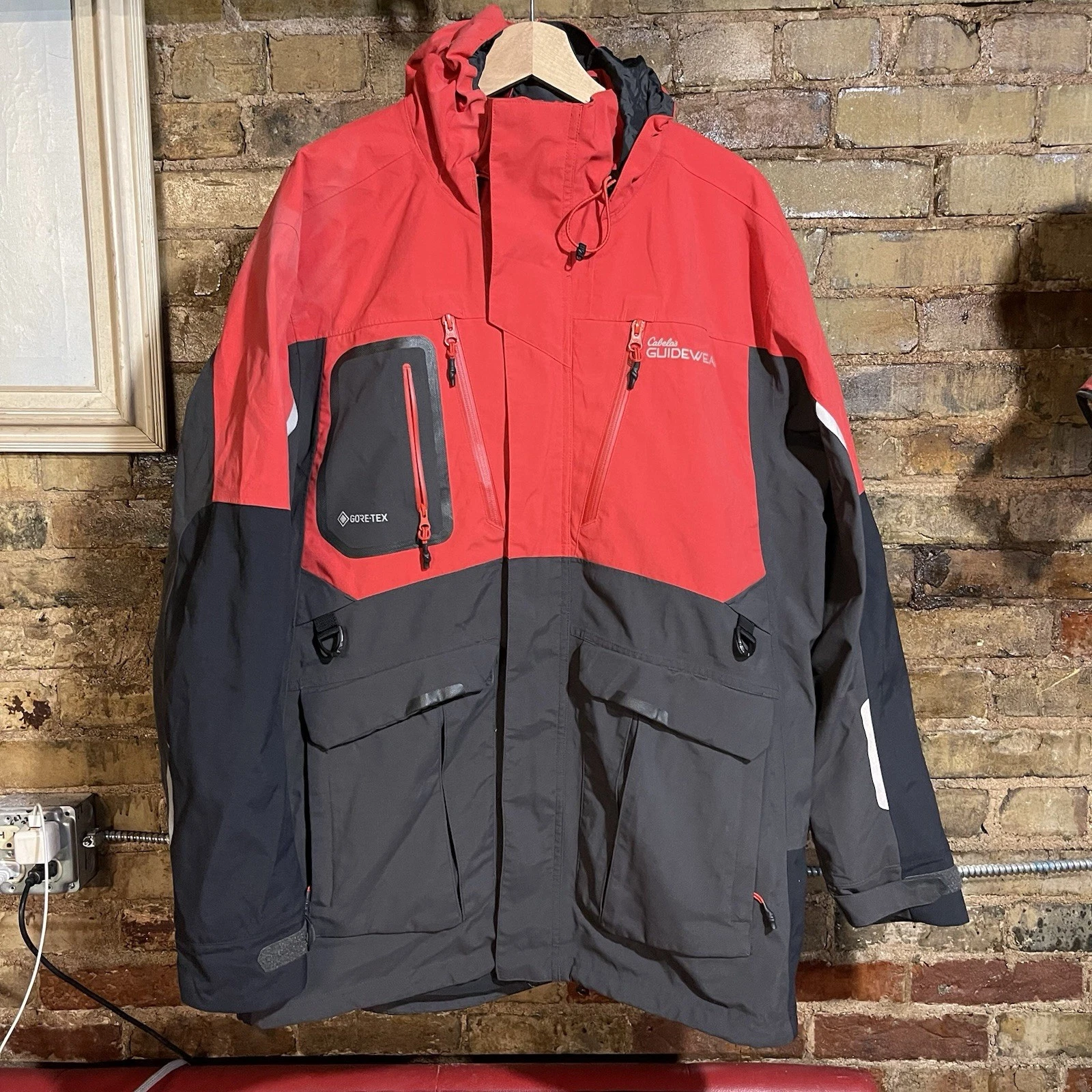 Cabelas Guidewear Jacket Sz Large Gore-Tex Rubber Cuffs Red/Black Fishing Guide
Opens in a new windo