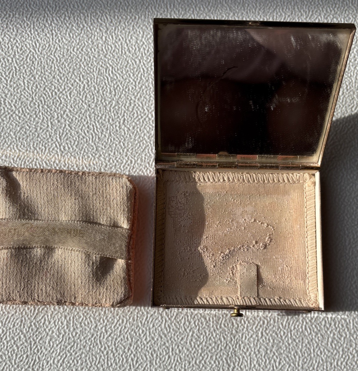 Vintage Rex Fifth Avenue Guilloche Pink Enamel Rose Powder Compact