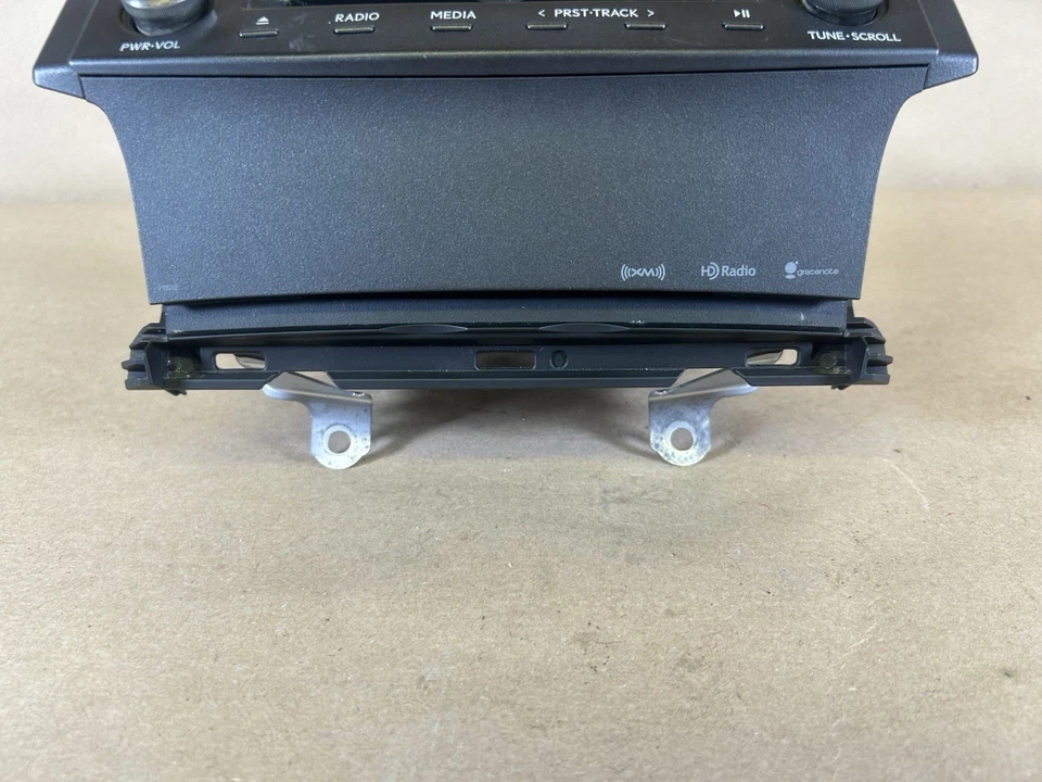 Receptor de radio CD Gracenote 2015-2016 Lexus IS200T IS300 IS350 IS250 86140-53260 Foto 3 de 4