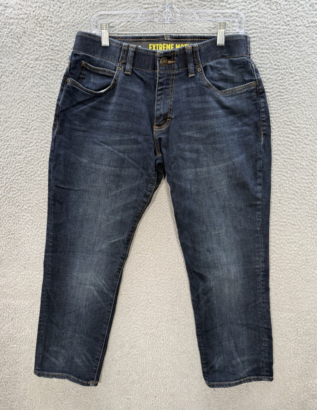 Mens 33x29 Blue Extreme Motion Straight Fit Tapered Western 
