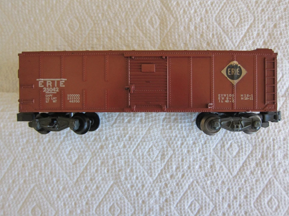 AMERICAN FLYER S 25042 ERIE ACTION BOX CAR-1958 ORIGINAL-WORKS! $12.95 SHIP! - Image 3 of 4