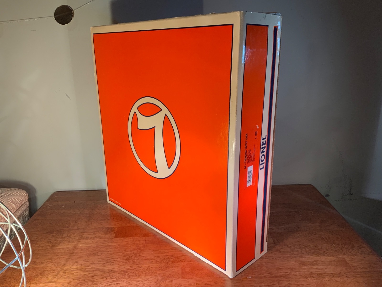 Click here to see eBay Auction