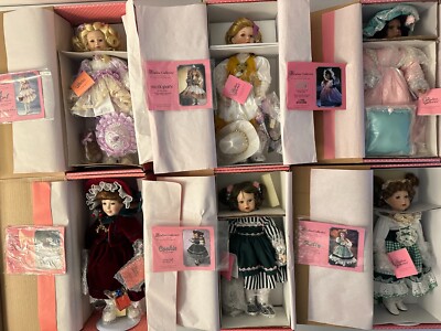 Paradise Gallery 6 Dolls April, Delta Dawn, Bedtime, Noelle, Cookie, Kelly 14''