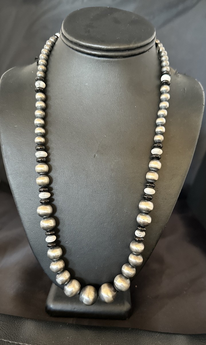 Navajo Pearls Graduated Sterling Silver Black Onyx White Bead