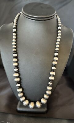 Navajo Pearls Graduated Sterling Silver Black Onyx White Bead