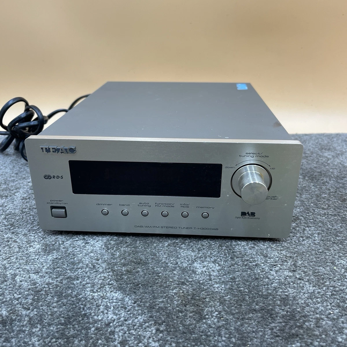 Tuner FM TEAC T-R610 - Récepteur Stéréo Vintage, Très Bon État (Sans Télécommande)