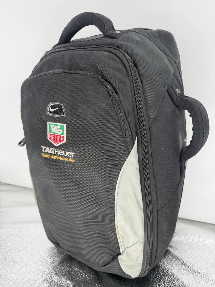 Equipaje de mano Tag Heuer Gold Ambassador Nike no disponible al público raro Foto 2 de 4