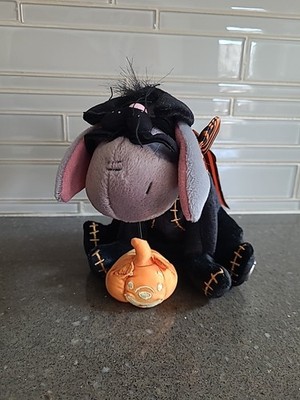 Winnie Pooh DISNEY Store Theme Park Edition 2002 HALLOWEEN EEYORE Bean Bag Plush