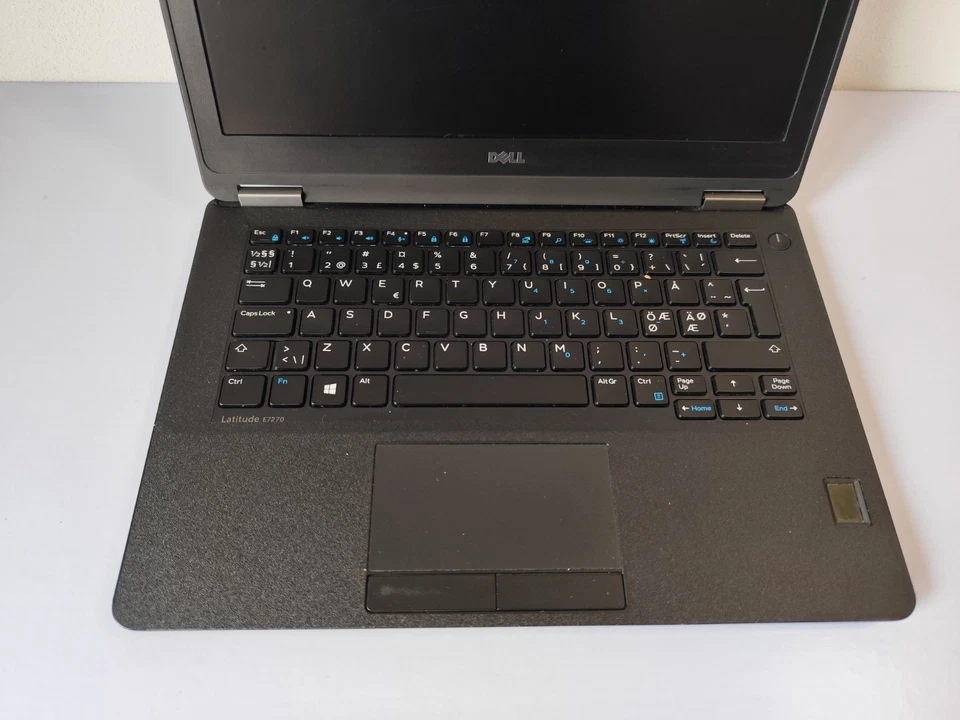 Dell Latitude E7270 · i7-6600U · 8GB · 256GB, foto 2 di 5