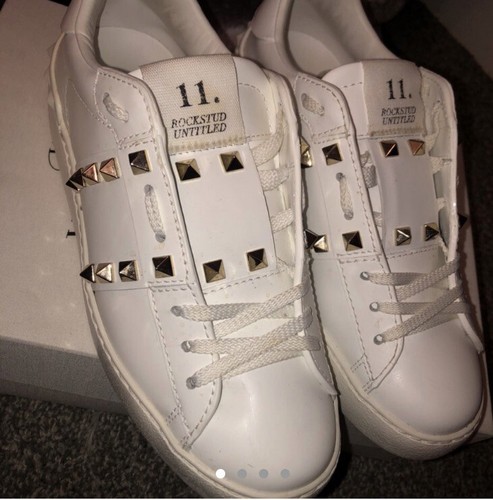 valentino trainers rockstud