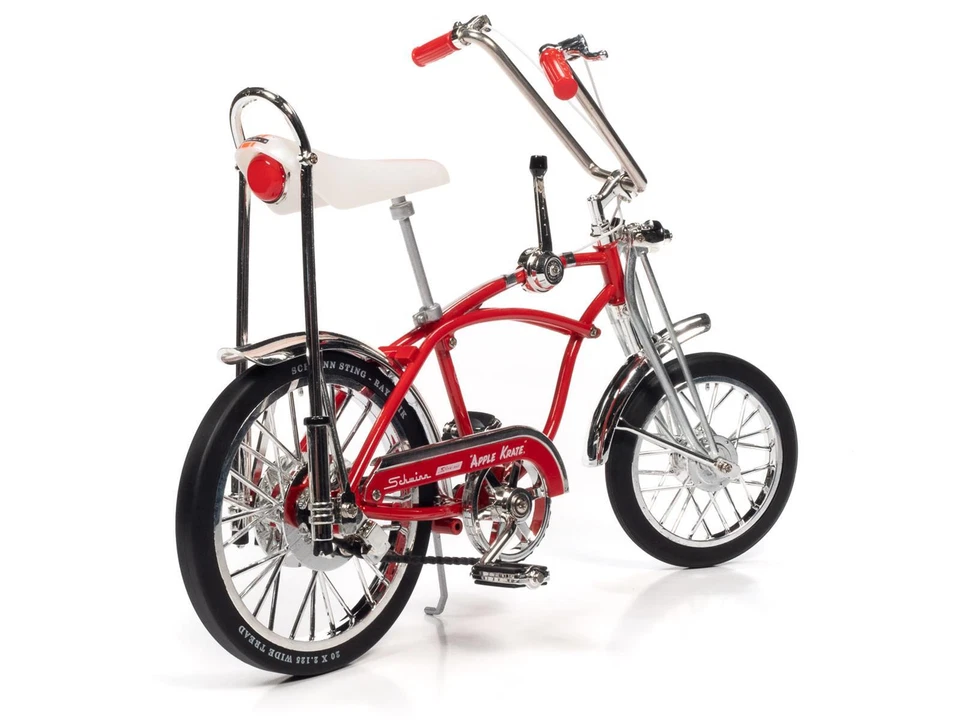 1:6 Schwinn "Stik Shift Sting Ray" Bicycle - Apple Krate (Red) - Auto World Bike - Image 3 of 4